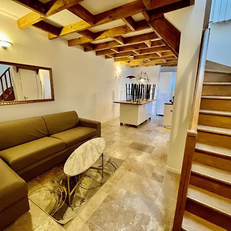 Superbe Maison De Ville Pour 4 Personnes トルヴィル＝シュル＝メール エクステリア 写真
