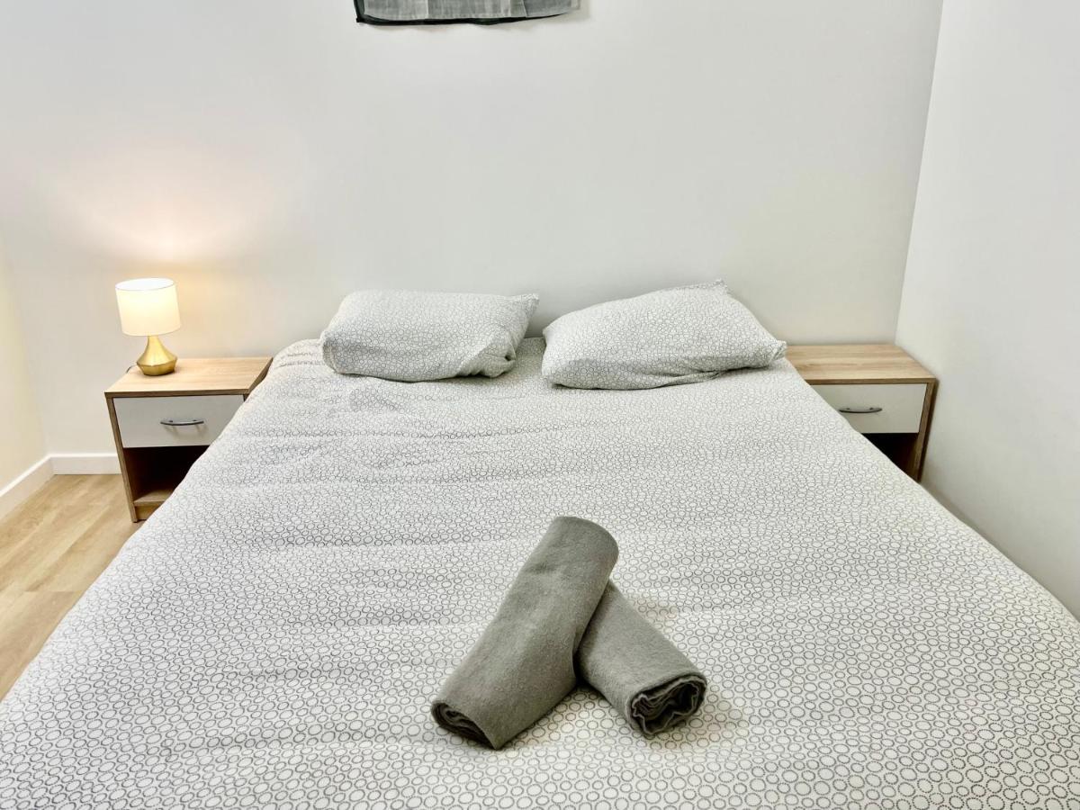 Superbe Maison De Ville Pour 4 Personnes トルヴィル＝シュル＝メール エクステリア 写真